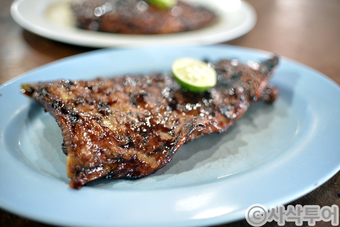 Grilled pork ribs
