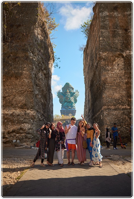 Garuda Wisnu Kencana Cultural Park — views and visitor photographs 1