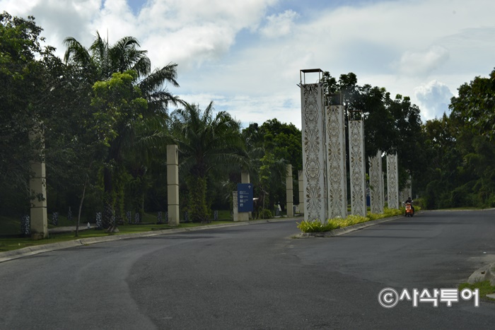 Garuda Wisnu Kencana Cultural Park — views and visitor photographs 2