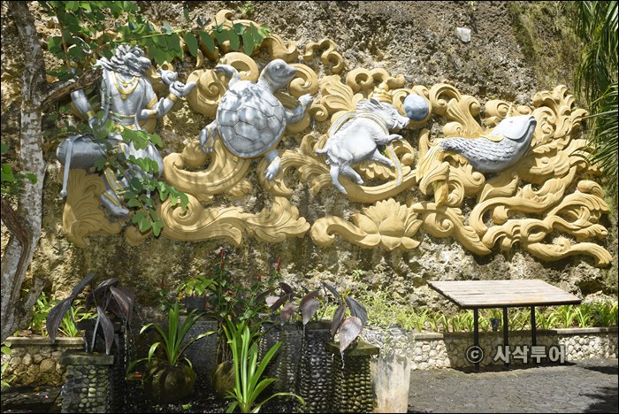 Garuda Wisnu Kencana Cultural Park — views and visitor photographs 11