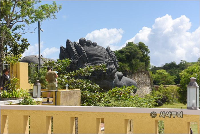 Garuda Wisnu Kencana Cultural Park — views and visitor photographs 18
