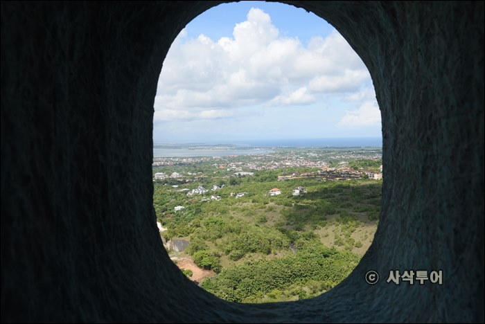 Garuda Wisnu Kencana Cultural Park — views and visitor photographs 36