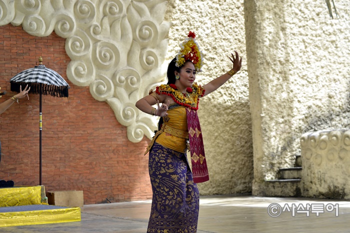 Garuda Wisnu Kencana Cultural Park — views and visitor photographs 53