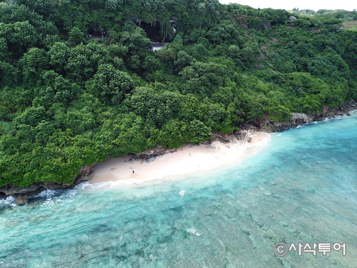 Green Bowl Beach — views and visitor photographs 3