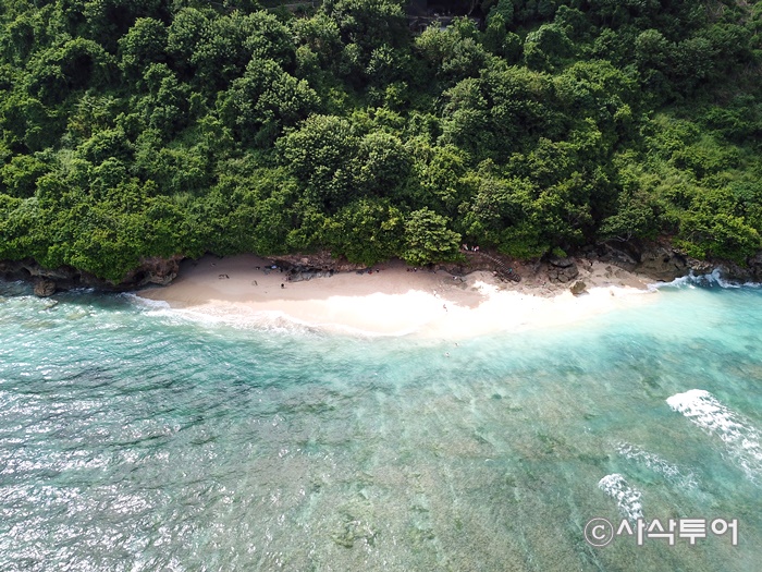 Green Bowl Beach — views and visitor photographs 4