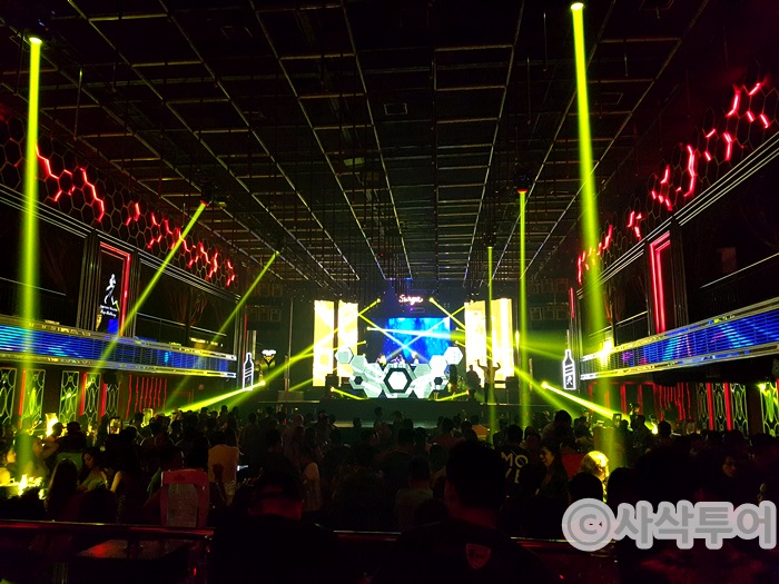 Boshe VVIP Club Bali — venue and nightlife photographs 5