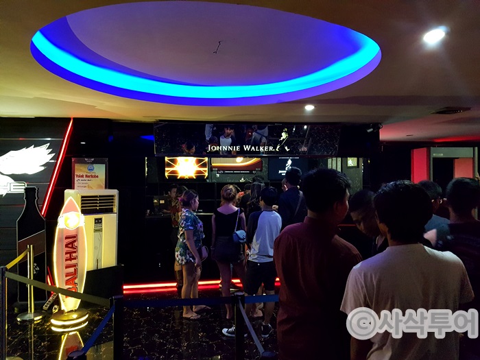 Boshe VVIP Club Bali — venue and nightlife photographs 6