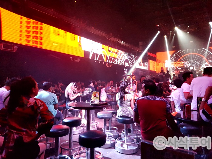 Sky Garden Bali — venue and nightlife photographs 4
