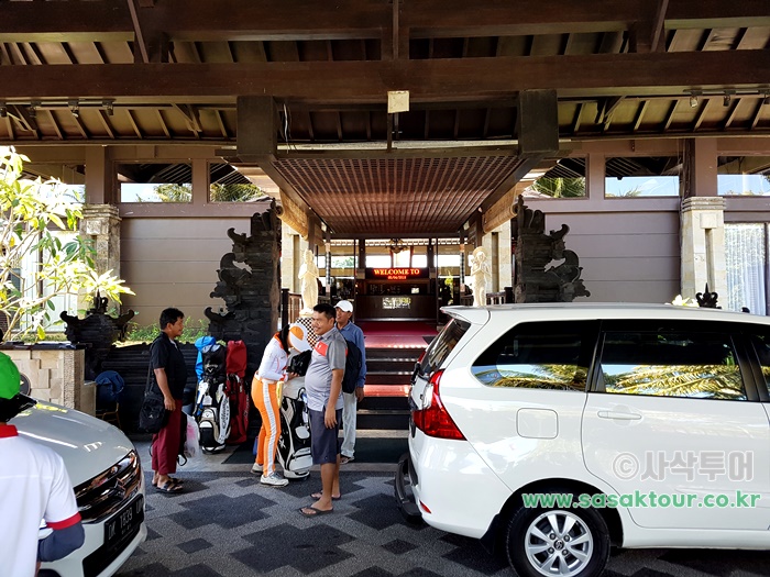 New Kuta Golf Club — course and clubhouse photographs 2