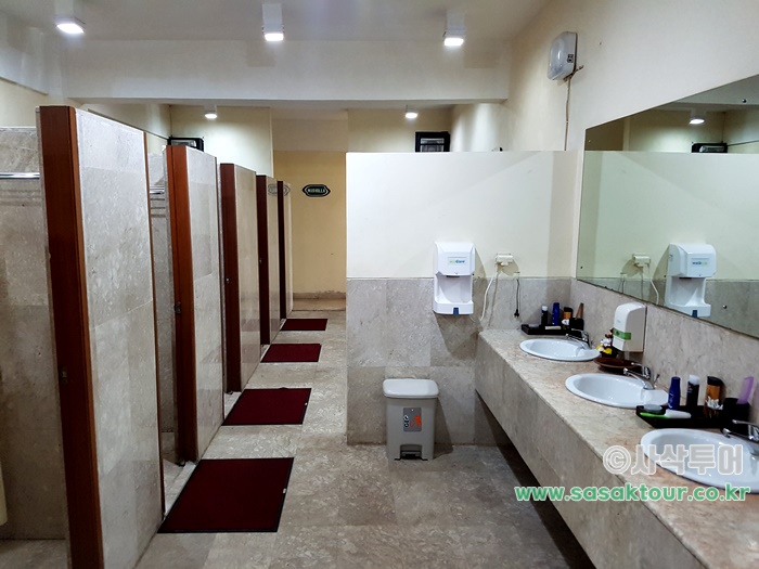 New Kuta Golf Club — course and clubhouse photographs 12