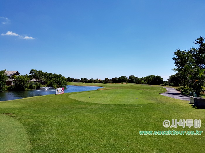 New Kuta Golf Club — course and clubhouse photographs 24