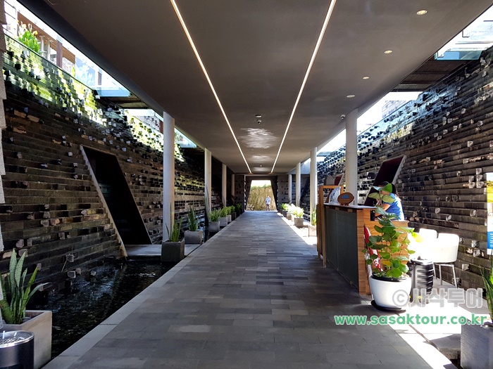 Bukit Pandawa Golf & Country Club — course and clubhouse photographs 3