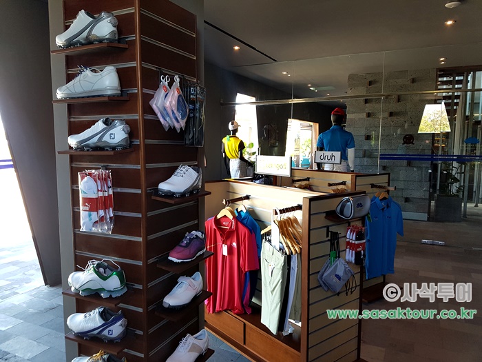 Bukit Pandawa Golf & Country Club — course and clubhouse photographs 9