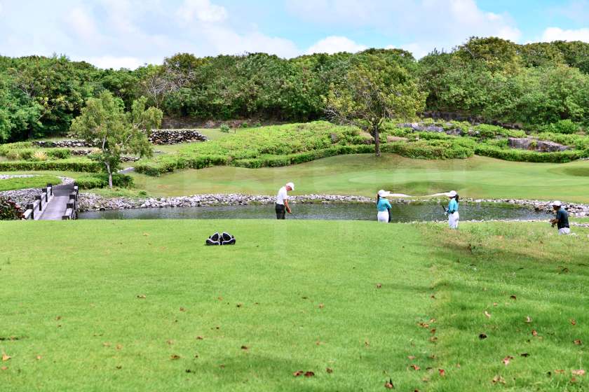 Bukit Pandawa Golf & Country Club — course and clubhouse photographs 37