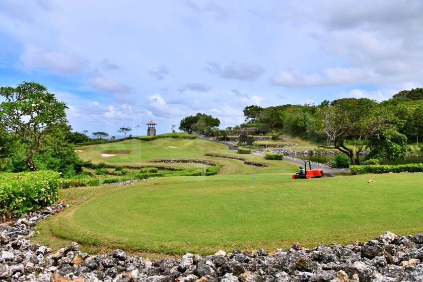 Bukit Pandawa Golf & Country Club — course and clubhouse photographs 40