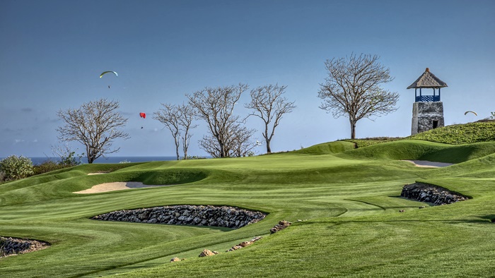 Bukit Pandawa Golf & Country Club — course and clubhouse photographs 64