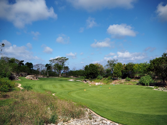 Bukit Pandawa Golf & Country Club — course and clubhouse photographs 76