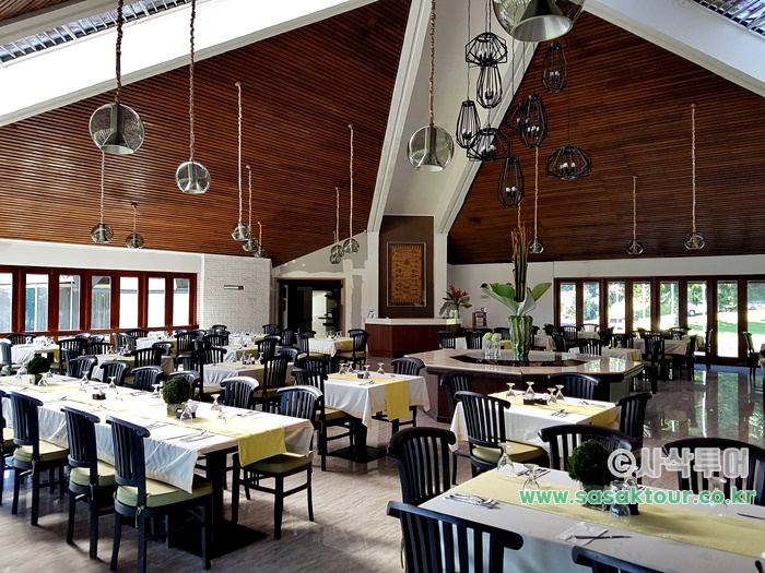 Handara Golf & Resort Bali — course and clubhouse photographs 17