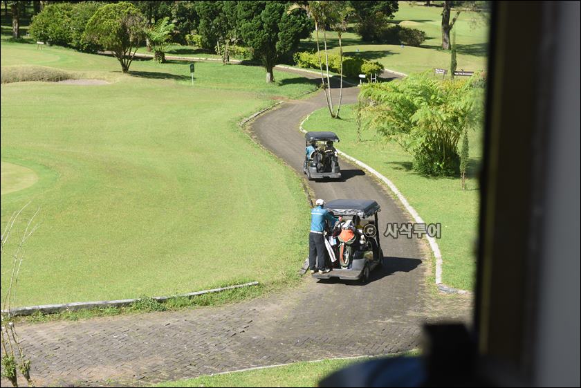Handara Golf & Resort Bali — course and clubhouse photographs 31