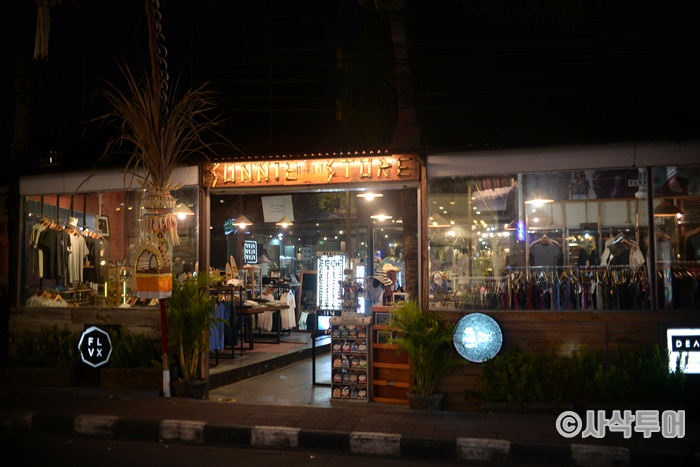 Seminyak Shopping Streets — shops and displays 4