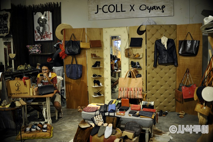 Seminyak Village — Shopping Reference — shops and displays 19