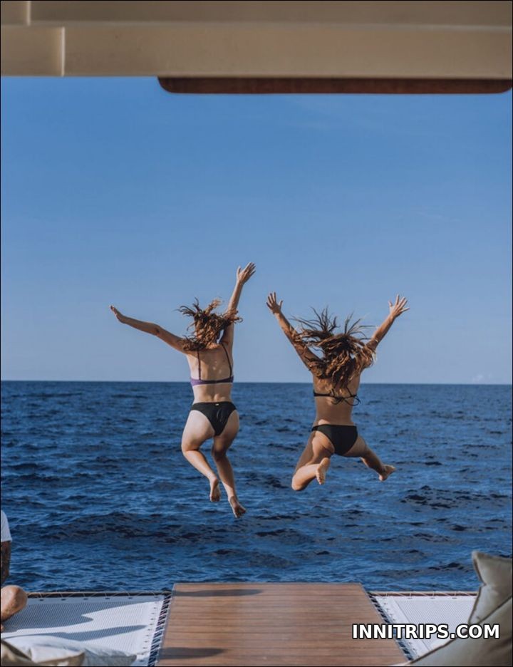 Cruise atmosphere and sunset · Gili cruise photo 23