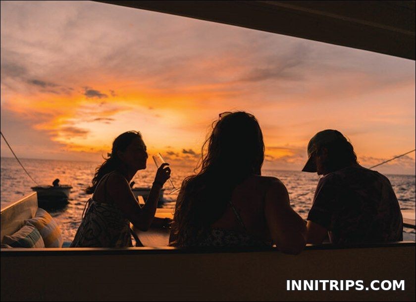 Cruise atmosphere and sunset · Gili cruise photo 27