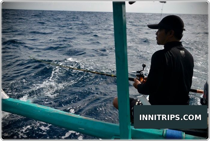 Jigging and popping · Lombok fishing photo 11