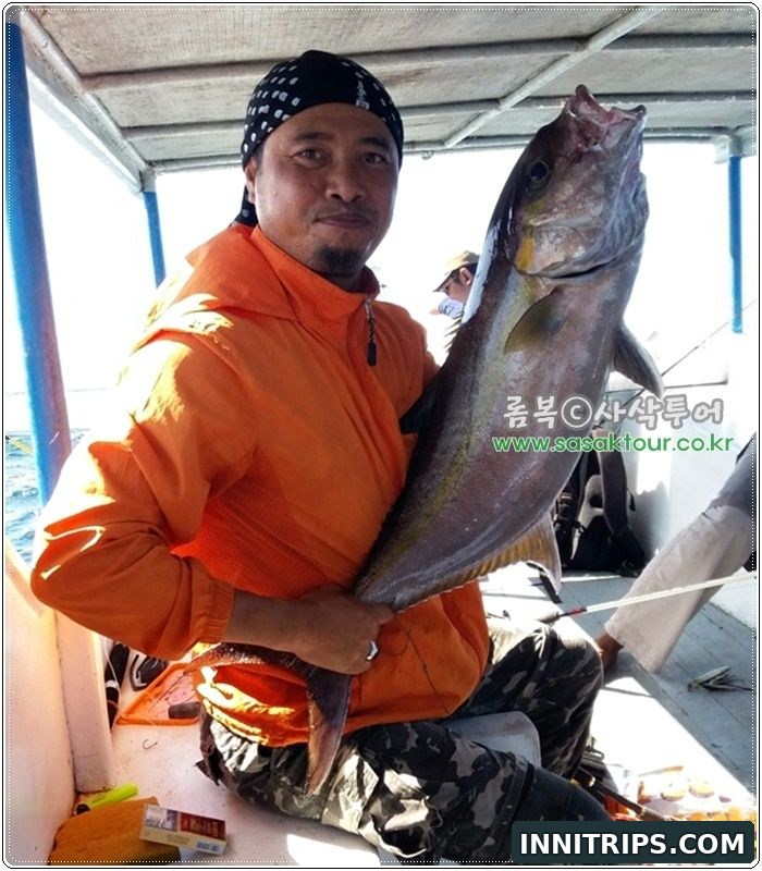 Catch photos and return · Lombok fishing photo 25