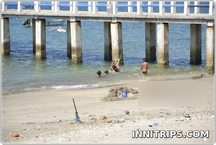 East-coast fishing-village pier · photo 6