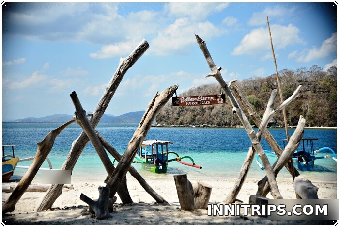 Gili Nanggu beach and island — photo 2