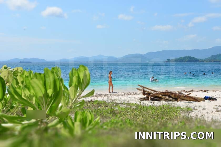 Gili Nanggu beach and island — photo 6