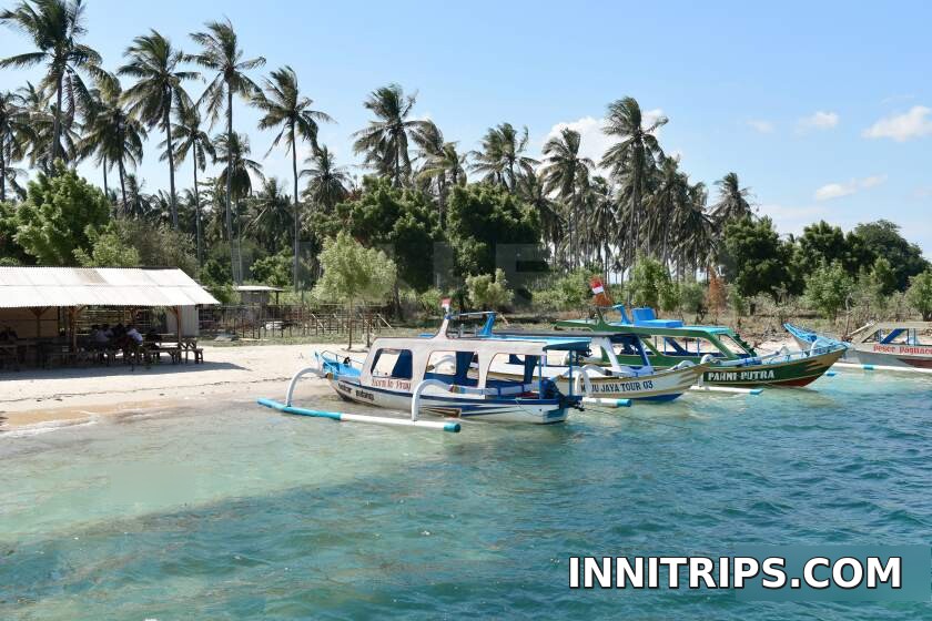 Gili Sudak Island — photo 1