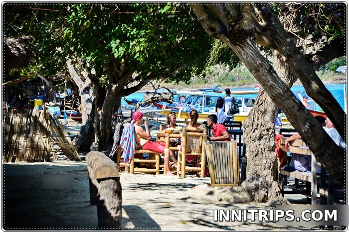 Grilled-fish lunch at Gili Sudak — photo 2