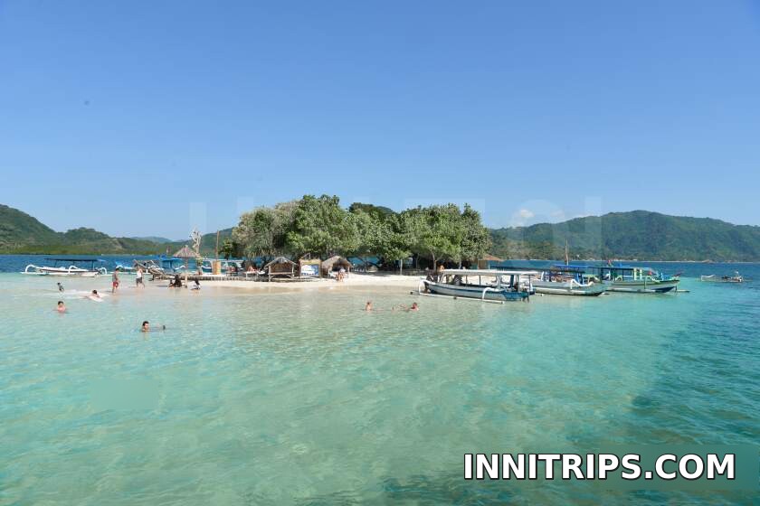 Gili Kedis Island — photo 2