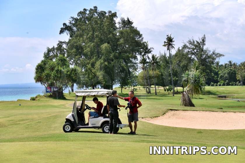 Fairways, greens and bunkers · Kosaido golf tour photo 15