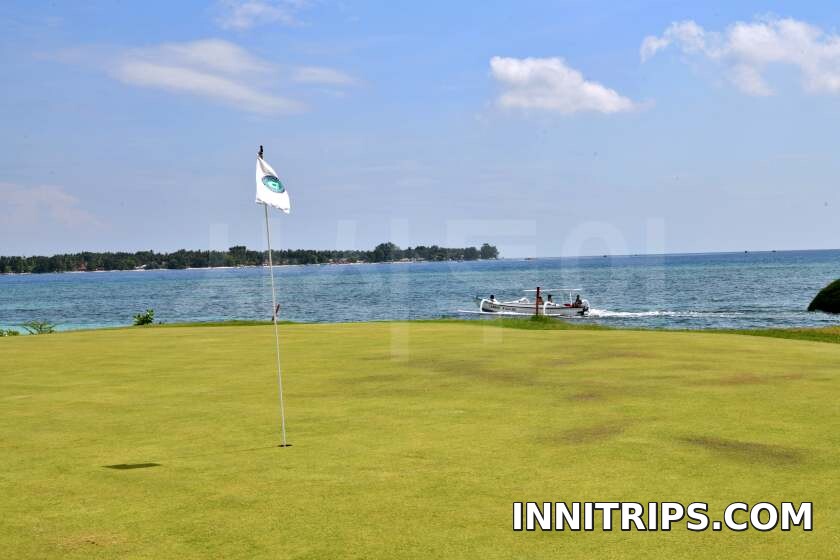 Coastal holes and the final stretch · Kosaido golf tour photo 24
