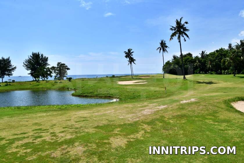 Coastal holes and the final stretch · Kosaido golf tour photo 27