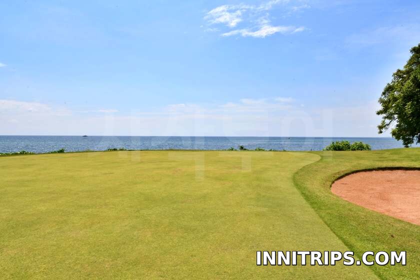 Coastal holes and the final stretch · Kosaido golf tour photo 28