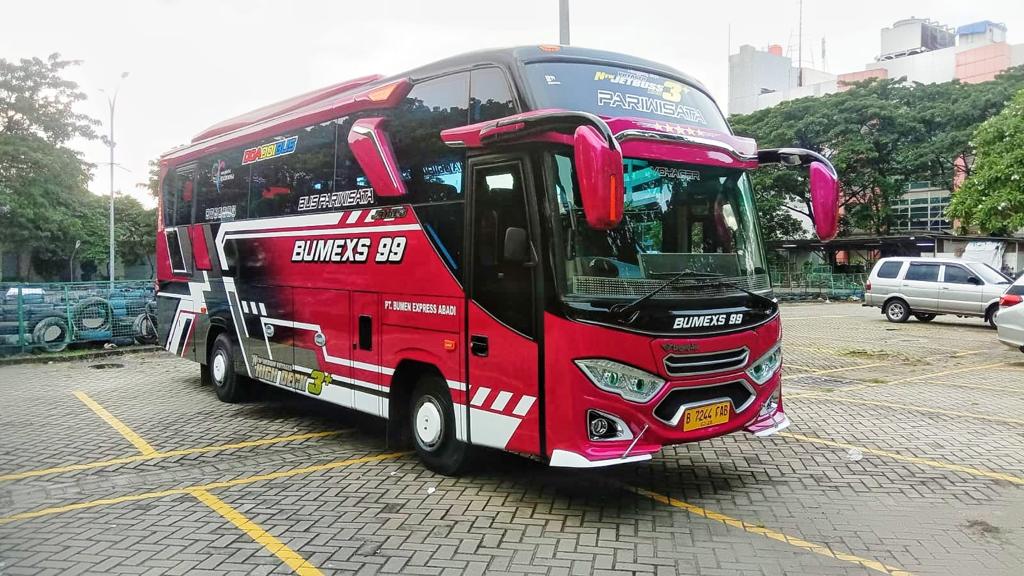 Medium Bus vehicle and interior
