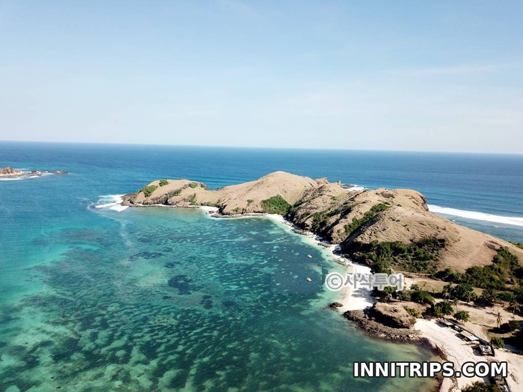 Tanjung Aan hill viewpoint · Lombok photo tour image 30