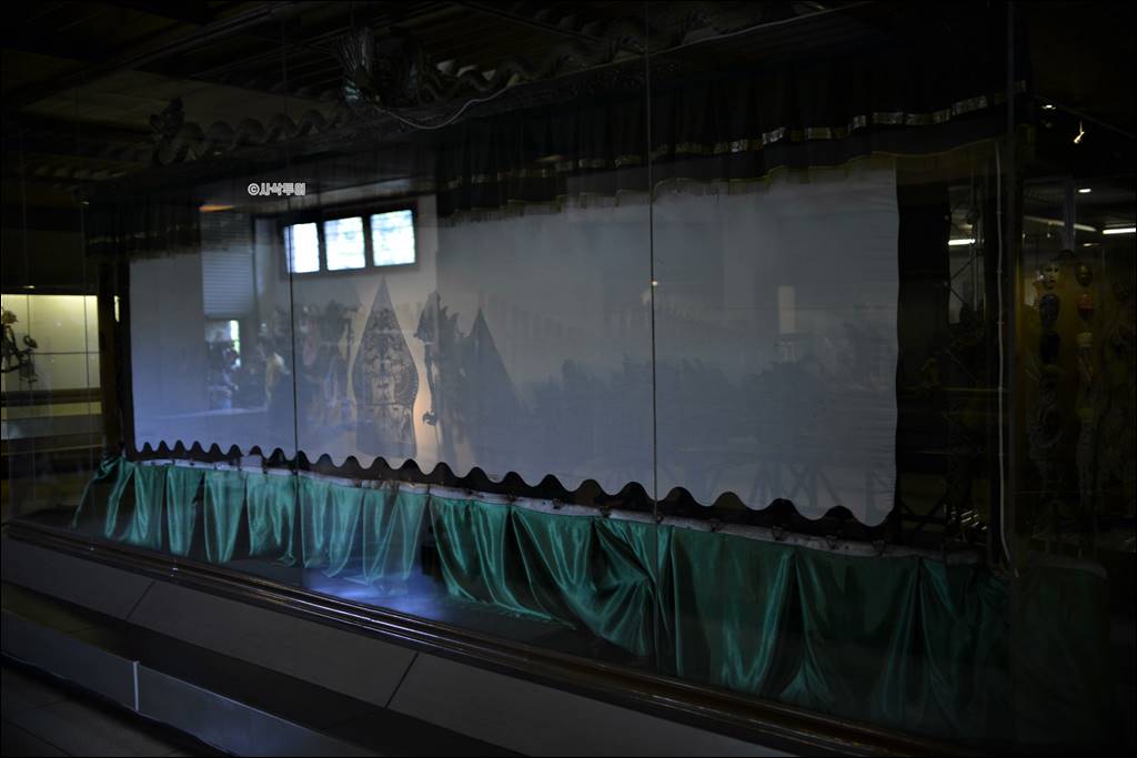 Museum Indonesia at TMII — photograph 33