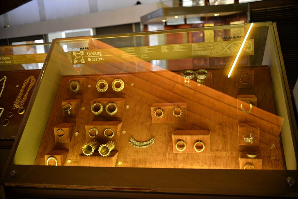 Museum Indonesia at TMII — photograph 65