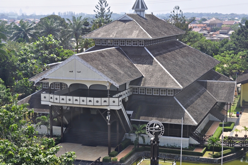 Taman Mini Indonesia Indah (TMII) — photograph 11