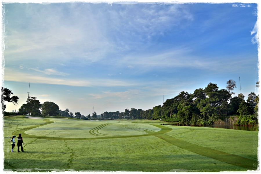 Emeralda Golf Club — Hole 1 (original diagram)