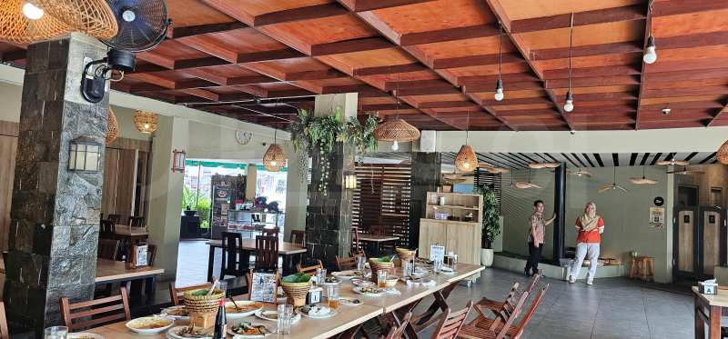 Telaga Seafood Restaurant Modernland — original photograph 3