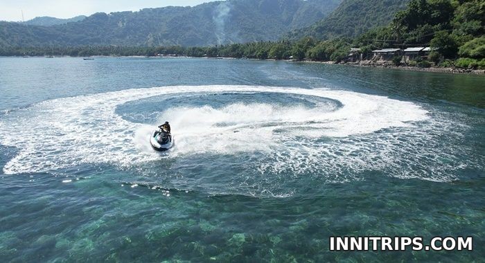 Private jet-ski coastal or island route · jet ski photo 9