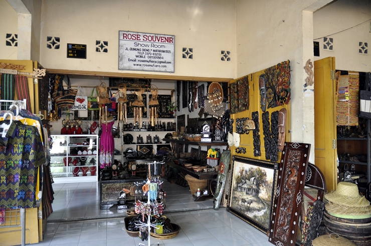 Pasar Seni Sayang-Sayang — original shopping photographs 2