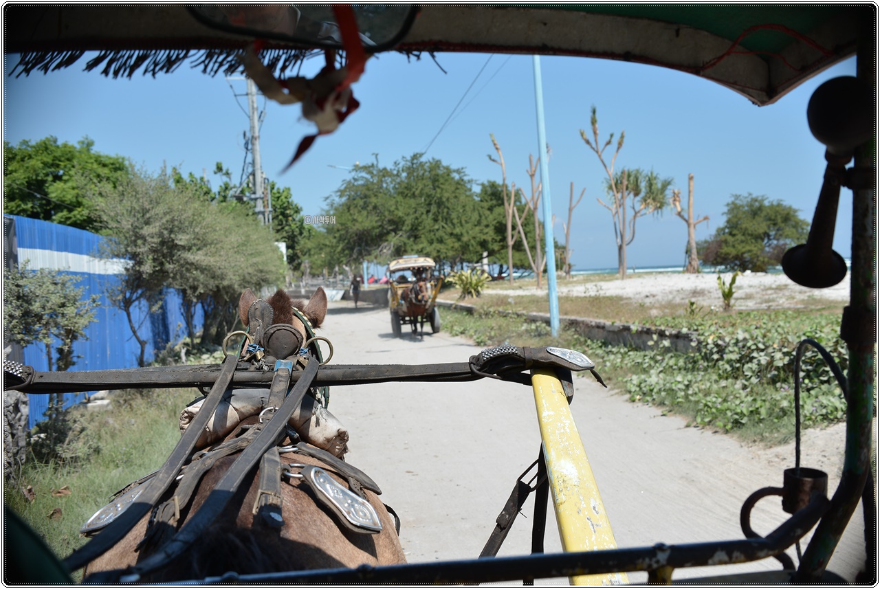 Gili Trawangan — island, landscape and visitor photographs 23