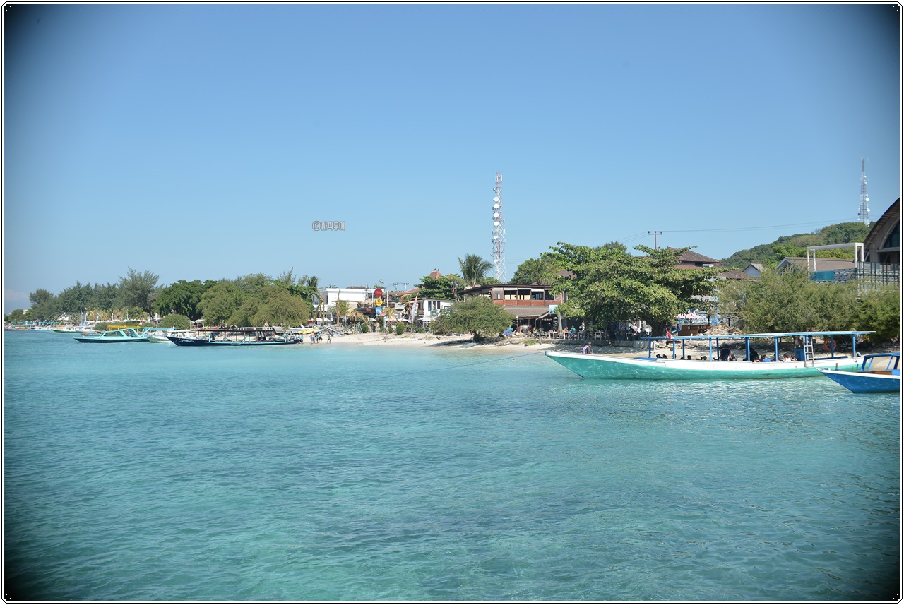 Gili Trawangan — island, landscape and visitor photographs 25